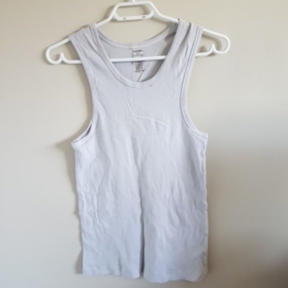 Medium tank top - Picture 1 of 1